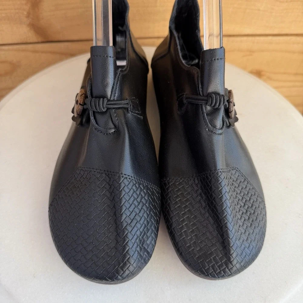 Faux Leather Soft Comfort Flex Flat Shoes‎ Flower Black Whimsigoth Fairy 8.5/9